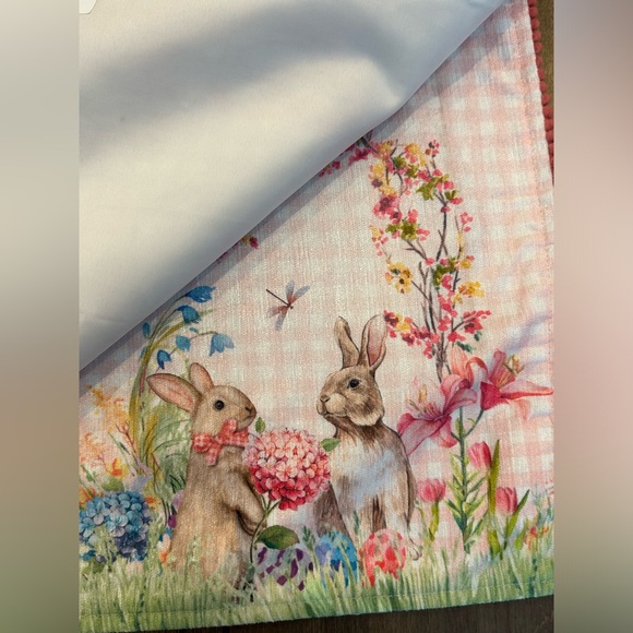 Nicole Miller Easter Spring Placemats set of 4 - Picture 5 of 6